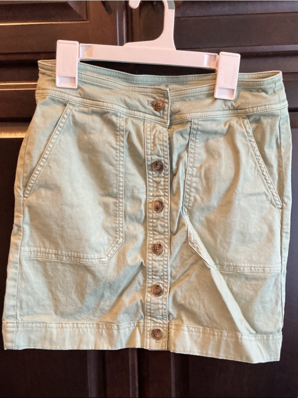 Button-Front Mini Skirt in olive Green